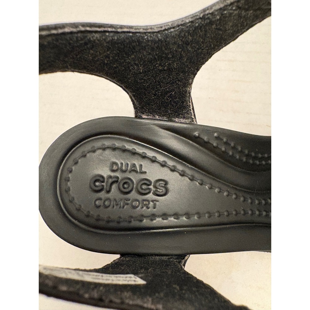 Crocs Leigh II Ankle Strap Wedge Sandals Black Dual Comfort 202511 Womens 7